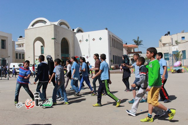 كفرقاسم – فيديو: طلاب مدرسة الزهراء في يوم ارشادي توعوي للأمان بمشاركة الشرطة الجماهيرية ومركز بقاء الطبي 